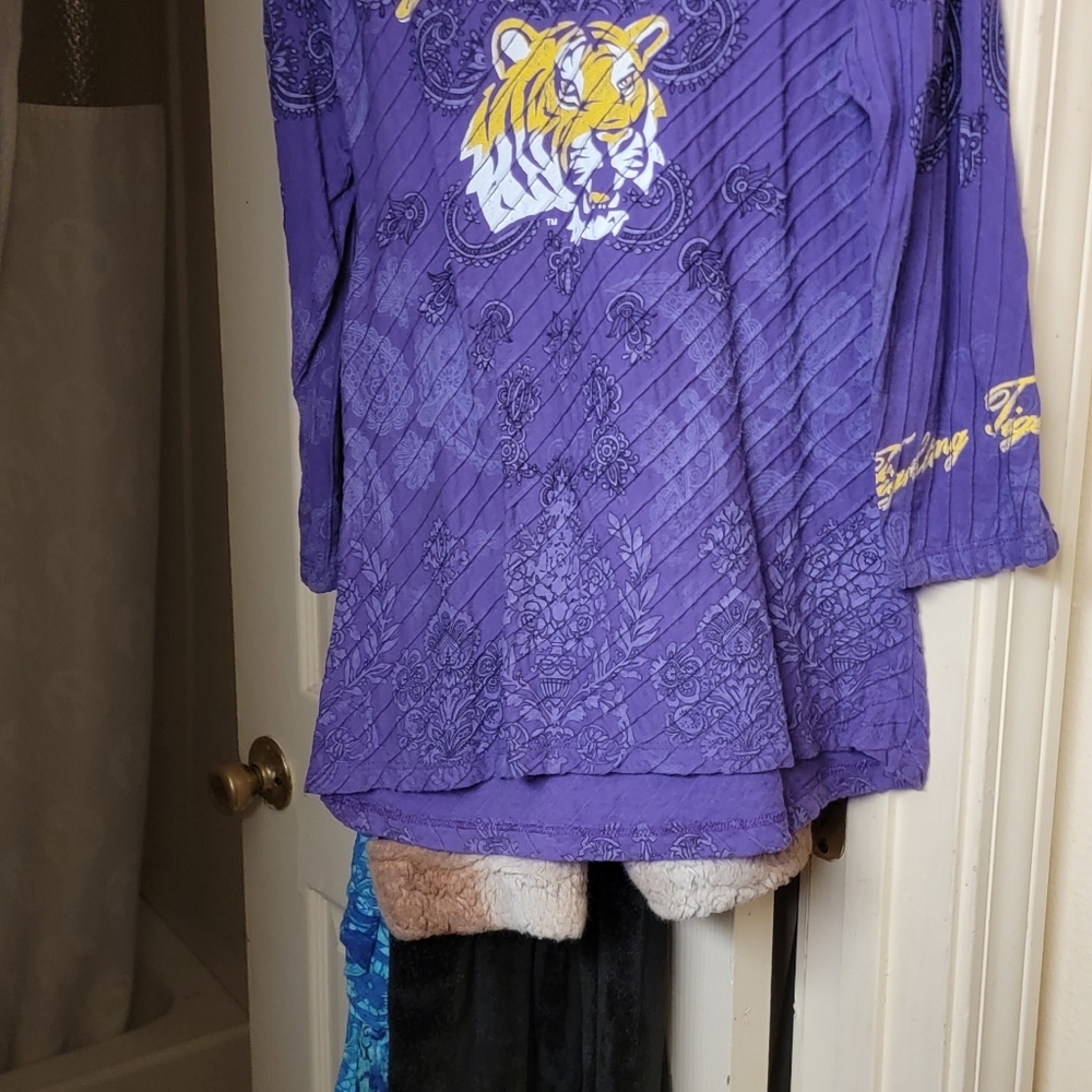 LSU blinged top